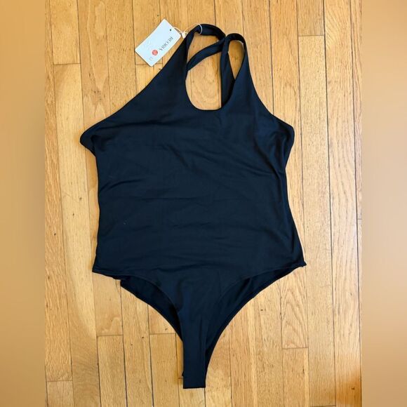 REORIA Black Asymmetrical Women's bodysuit NWT - Picture 4 of 6